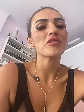 Samantha bigboobs online show from 12/01/25, 05:47