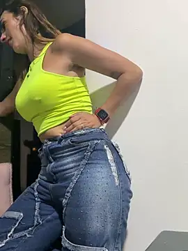 Samantha bigboobs online show from 06/12/26, 03:37