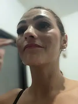 Samantha bigboobs online show from 03/06/25, 04:41