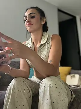 Samantha bigboobs online show from 06/27/26, 12:00