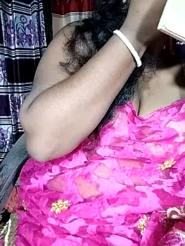 Snapshot of YERY_HOT chatting on 10/07/25, 05:25 YERY HOT online show from 10/07/25, 05:25