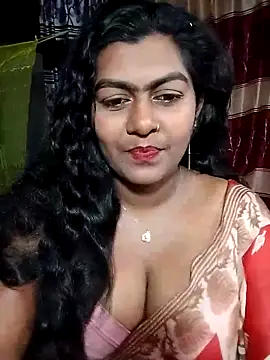 Snapshot of YERY_HOT chatting on 03/08/25, 06:16 YERY HOT online show from 03/08/25, 06:16