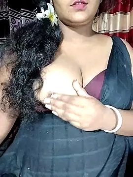 Snapshot of YERY_HOT chatting on 09/14/25, 08:26 YERY HOT online show from 09/14/25, 08:26