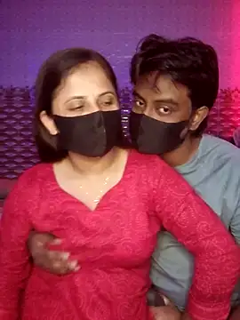 Hot Nila online show from 05/07/26, 03:44