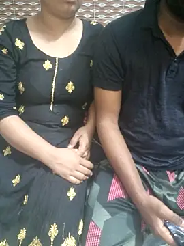 Hot Nila online show from 04/12/26, 02:48