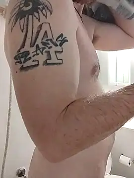 douchydan42 online show from 11/14/25, 05:33