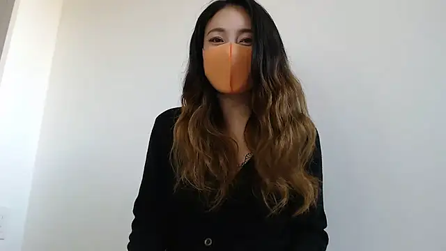 Mary-JP online show from 01/14/25, 04:04