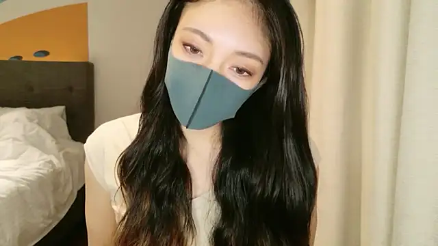 Mary-JP online show from 12/17/25, 03:11