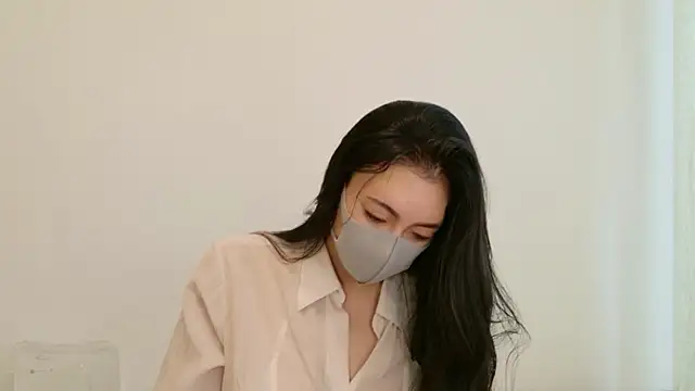 Mary-JP online show from 03/19/26, 02:55