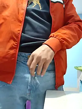 aryan 8051 online show from 01/16/25, 01:03