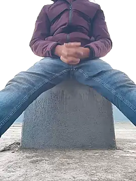 aryan 8051 online show from 01/20/25, 11:56