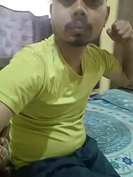 aryan 8051 online show from 02/25/25, 04:46