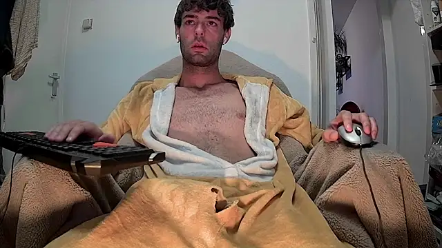 Snapshot of onesieboyx chatting on 09/21/25, 07:52 onesieboyx online show from 09/21/25, 07:52