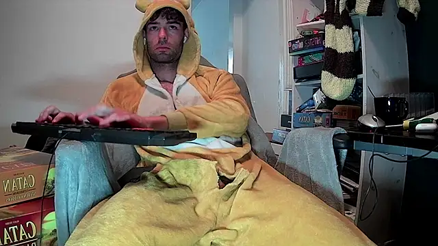 onesieboyx online show from 03/31/26, 01:02