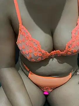 Mariaapimentinha online show from 04/04/26, 10:11