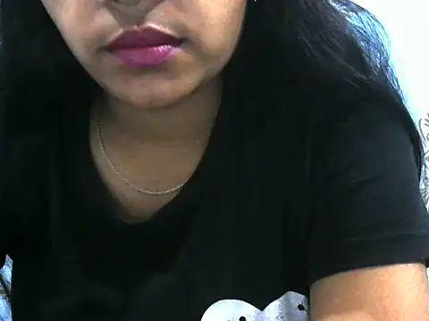 Snapshot of Misha_Sweett chatting on 10/15/25, 07:49 Misha Sweett online show from 10/15/25, 07:49