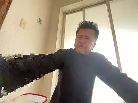 Snapshot of Ryo-j chatting on 03/29/26, 06:48 Ryo-j online show from 03/29/26, 06:48