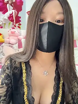 SSSniang- online show from 04/14/26, 12:37