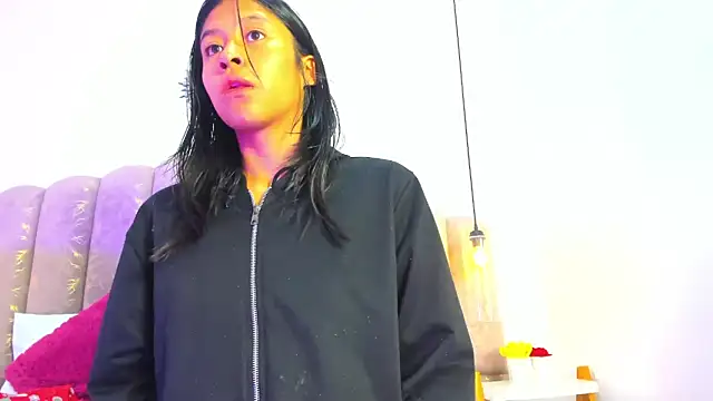 nayara macherano online show from 12/02/25, 11:23