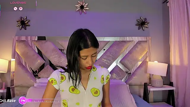 nayara macherano online show from 10/07/25, 11:55