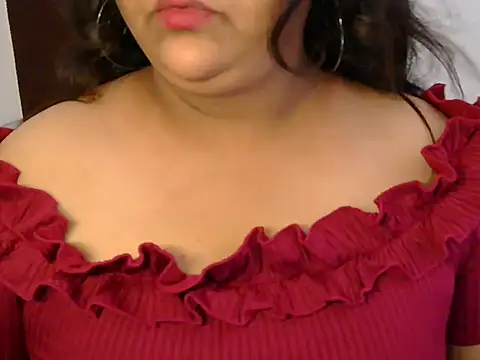 Snapshot of Jenny_lovee chatting on 05/02/26, 12:32 Jenny lovee online show from 05/02/26, 12:32