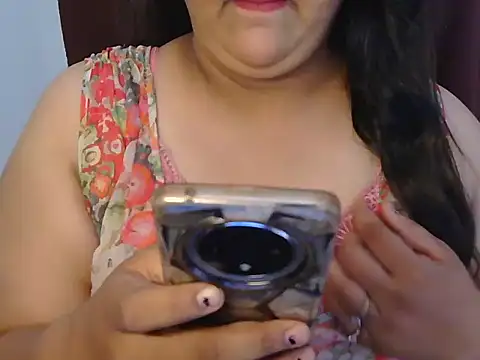 Snapshot of Jenny_lovee chatting on 04/22/26, 12:01 Jenny lovee online show from 04/22/26, 12:01