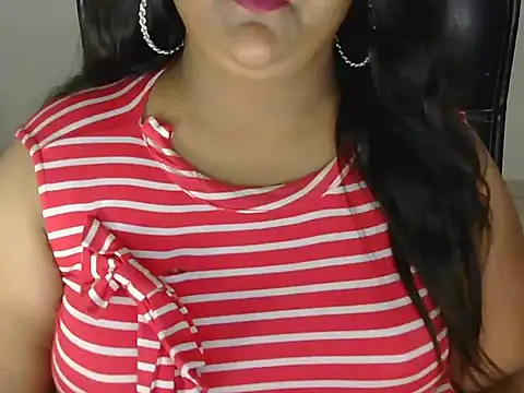 Snapshot of Jenny_lovee chatting on 06/04/26, 01:27 Jenny lovee online show from 06/04/26, 01:27
