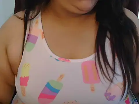 Snapshot of Jenny_lovee chatting on 04/21/26, 11:06 Jenny lovee online show from 04/21/26, 11:06
