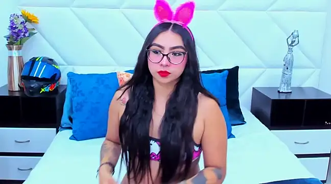 Snapshot of SofyFitzgerald chatting on 01/16/25, 02:41 SofyFitzgerald online show from 01/16/25, 02:41