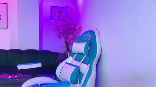 Arianna sweeet online show from 04/07/26, 04:14