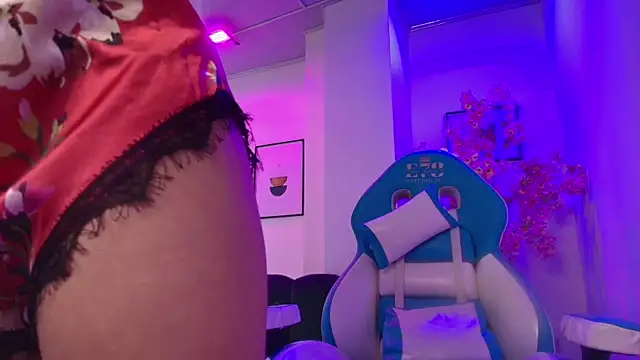 Arianna sweeet online show from 04/22/26, 03:57