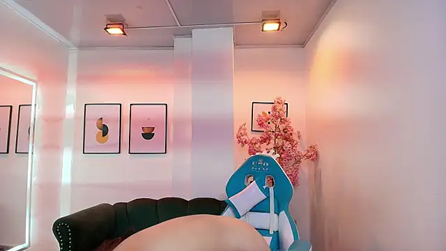 Arianna sweeet online show from 04/24/26, 04:25