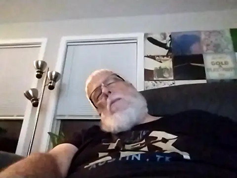 Snapshot of Futura_intx chatting on 09/12/25, 01:17 Futura intx online show from 09/12/25, 01:17
