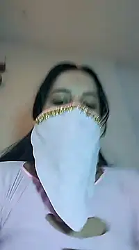 lucianamorales online show from 01/25/25, 05:51