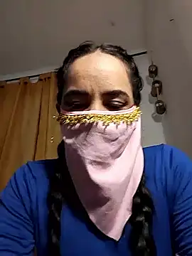 lucianamorales online show from 03/14/25, 04:21