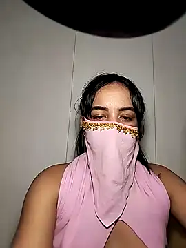 lucianamorales online show from 02/01/25, 04:03