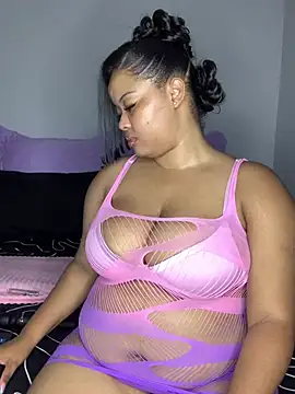 sexytinashe21 online show from 03/18/26, 08:21