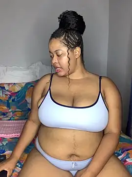 sexytinashe21 online show from 04/13/26, 07:51