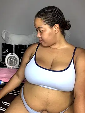 sexytinashe21 online show from 12/15/25, 07:41