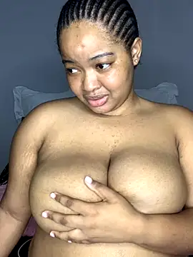 sexytinashe21 online show from 10/19/25, 05:59