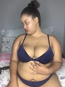 sexytinashe21 online show from 02/25/26, 06:52