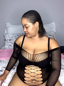 sexytinashe21 online show from 12/01/25, 07:48