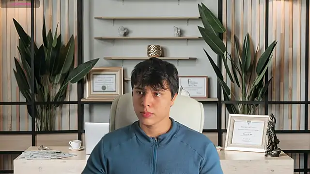 Snapshot of Thom_Ohtani chatting on 02/18/25, 11:41 Thom Ohtani online show from 02/18/25, 11:41