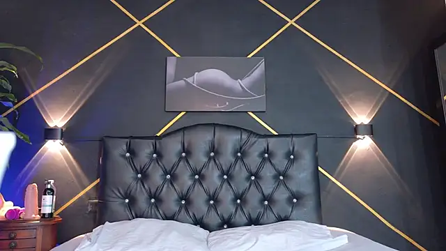 Snapshot of amabel_zambrano chatting on 10/14/25, 11:44 amabel zambrano online show from 10/14/25, 11:44