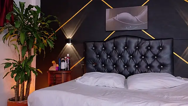 Snapshot of amabel_zambrano chatting on 12/02/25, 12:51 amabel zambrano online show from 12/02/25, 12:51