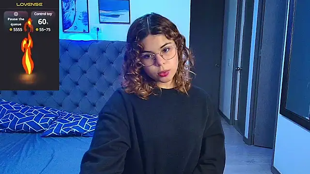 stellaallen24 online show from 03/08/25, 08:57