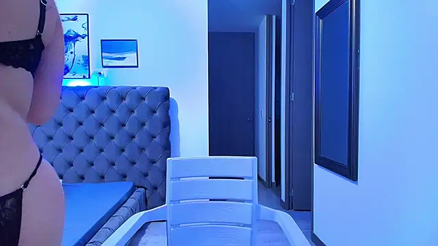 stellaallen24 online show from 01/16/25, 03:56