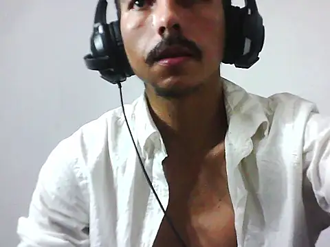 MagrinhoSaradoo online show from 11/11/25, 11:38