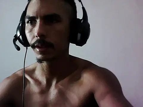 MagrinhoSaradoo online show from 10/26/25, 02:17