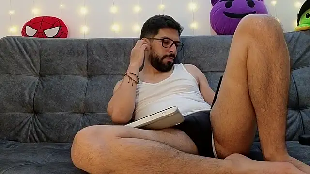 Snapshot of ErickBrant chatting on 03/02/25, 02:51 ErickBrant online show from 03/02/25, 02:51